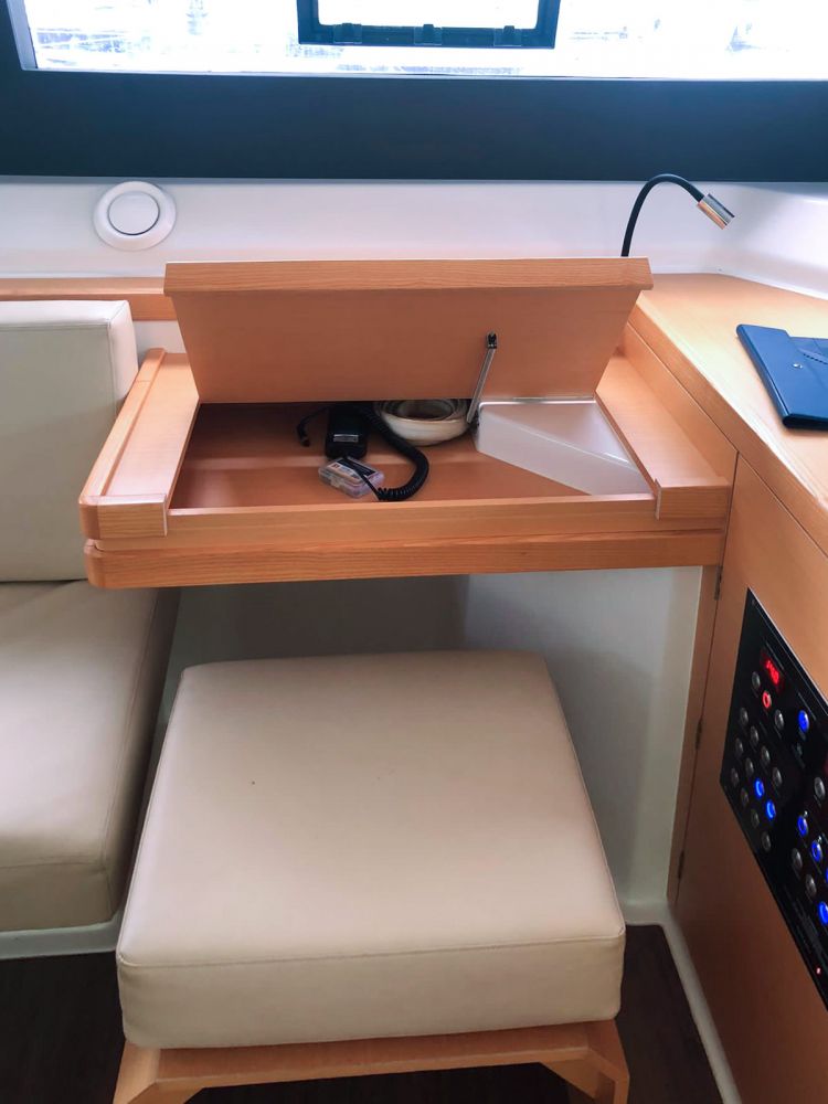 Dufour Catamarans 48 - Salazar