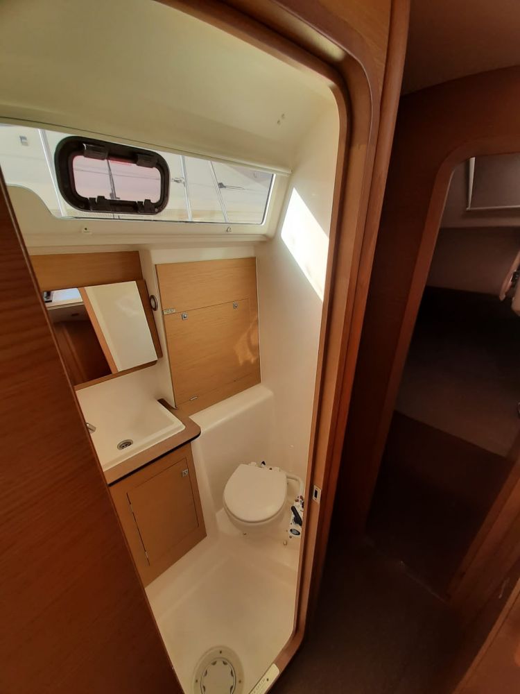 DUFOUR 460 Grand Large Aquilo