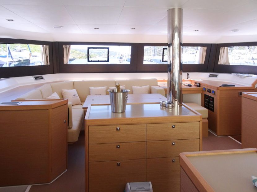Dufour Catamarans 48 - Salazar