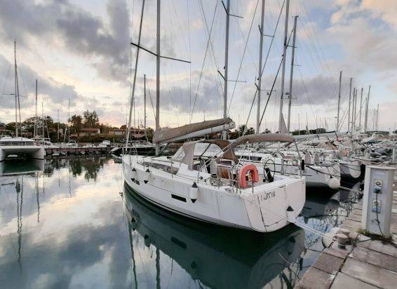 DUFOUR 430 Grand Large Fiodena