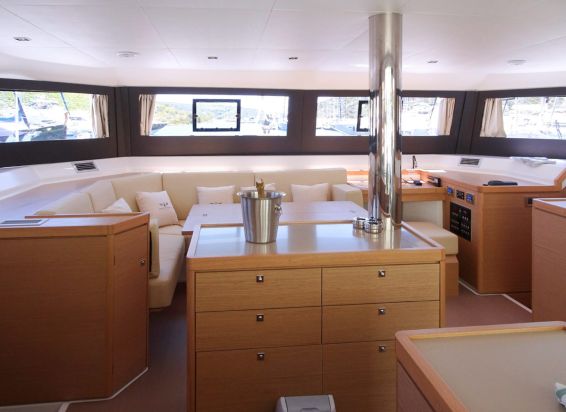 Dufour Catamarans 48 - Salazar