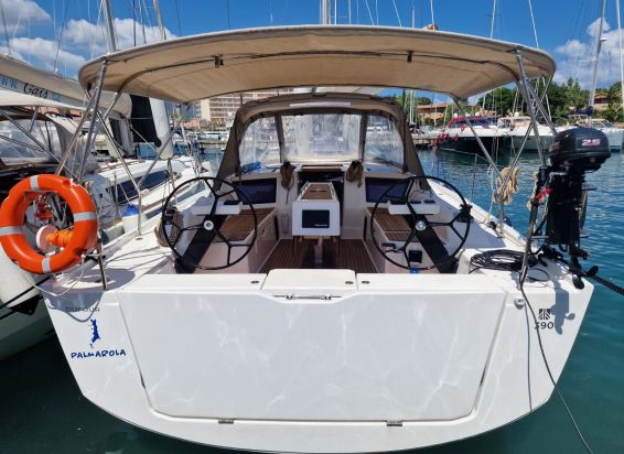 DUFOUR 390 Grand Large - Palmarola